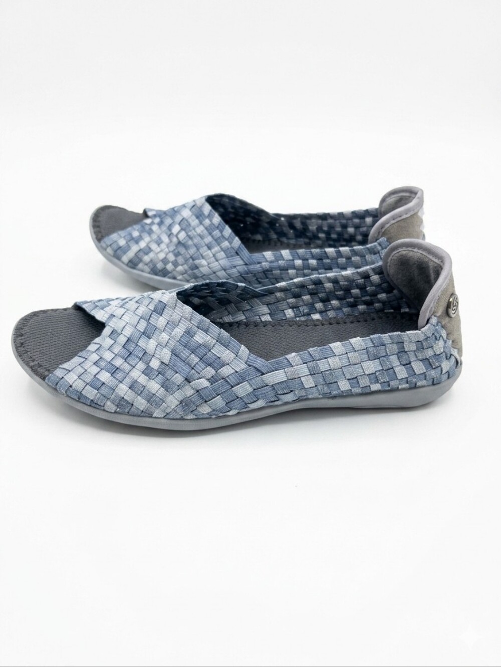 Bernie Mev Dream Cloud Shimmer Woven Peep Toe Flat Blue Sz 41 /  10.5 NWOT
